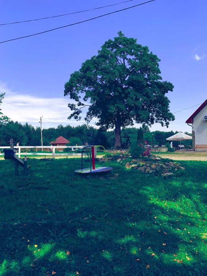Готель Явір Агро Vyshnivtsi Eksteriør bilde